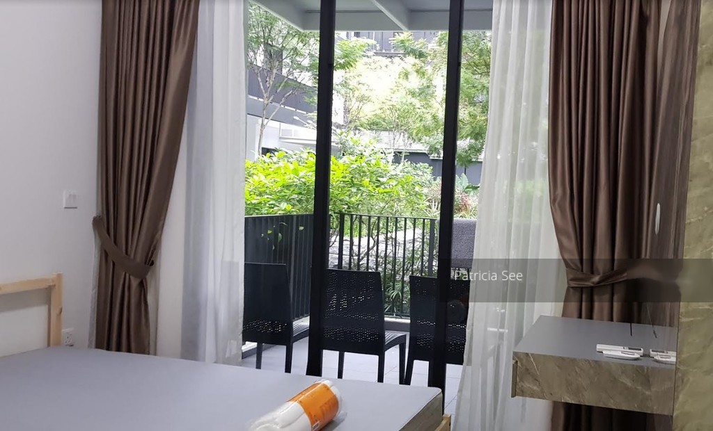 Village @ Pasir Panjang (D5), Condominium #221518151